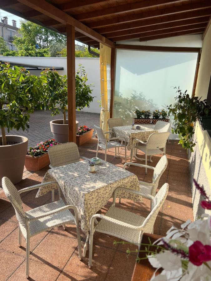 La Mimosa Lazise Hotell Eksteriør bilde